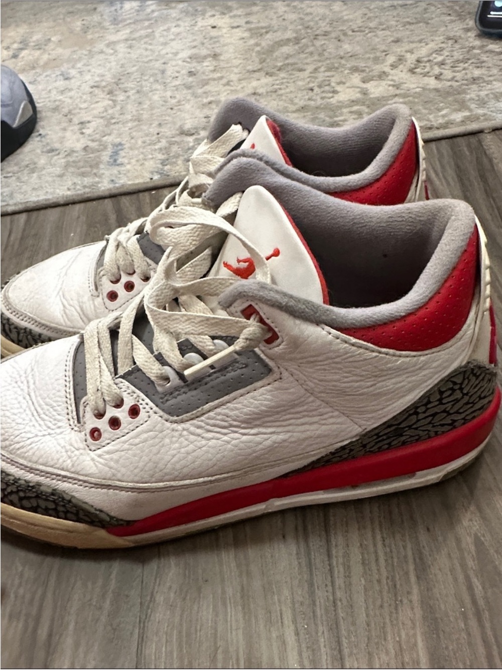 Jordan 3 fire red